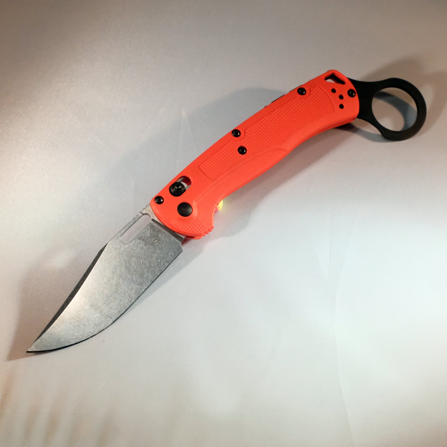 Benchmade Knives BACKSPACERS: KnockOut KARAMBIT 15535 Taggedout