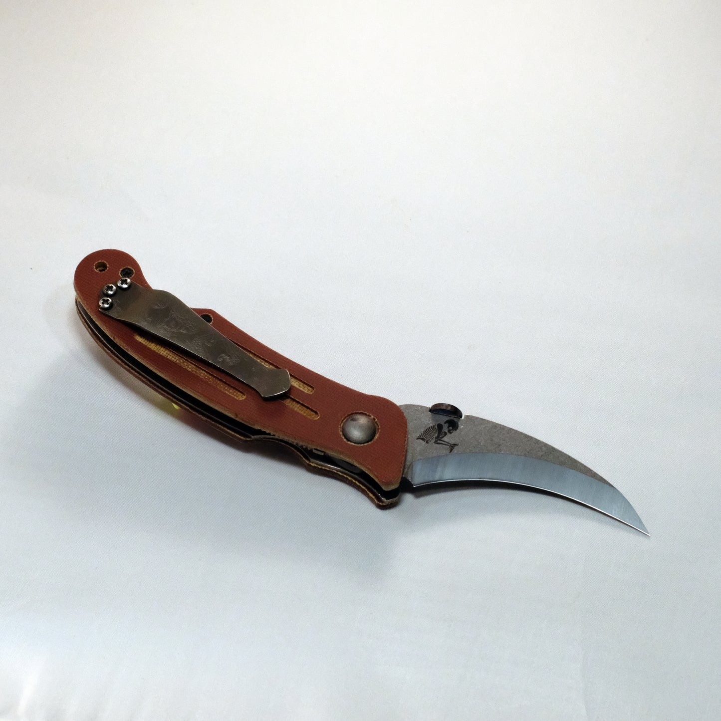 Emerson Knives SCALES: ELVIA - SLOTS