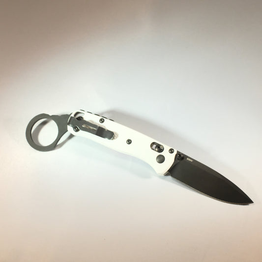 Benchmade Knives BACKSPACERS: KnockOut KARAMBIT 535 Mini Bugout